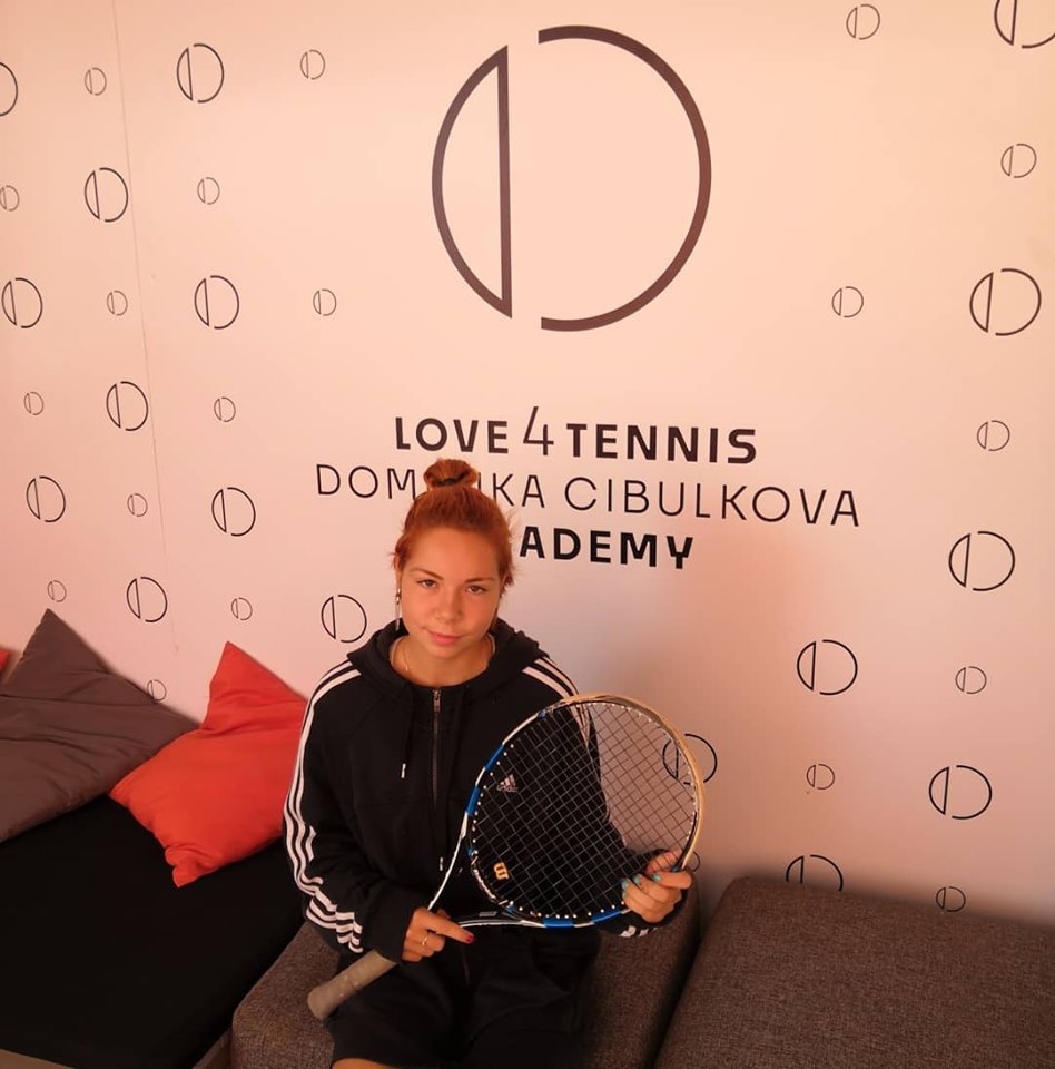 Meet Our Player Lisa Morozova | Love4Tennis.com